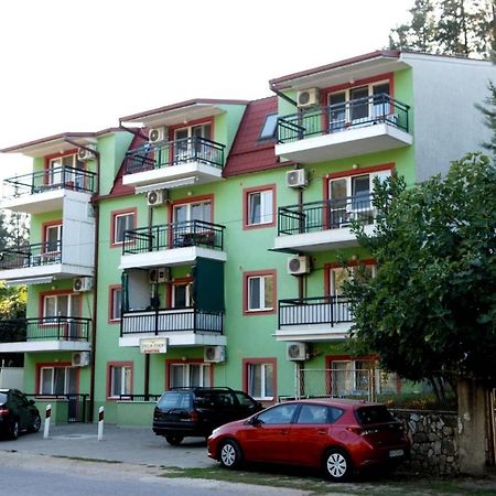 Apartments Villa Zora Dojran Екстер'єр фото