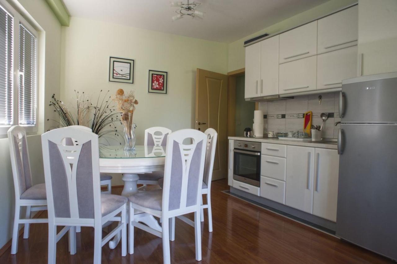 Apartments Villa Zora Dojran Екстер'єр фото