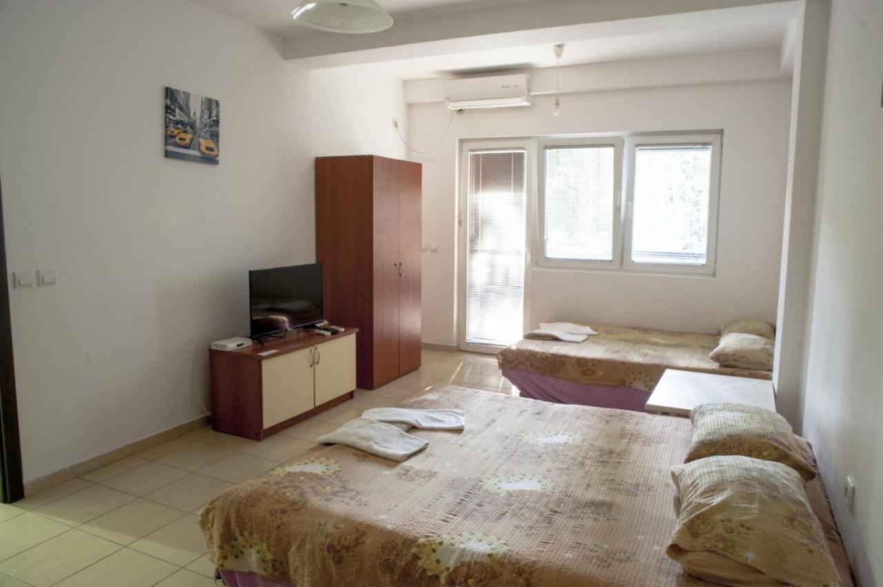 Apartments Villa Zora Dojran Екстер'єр фото