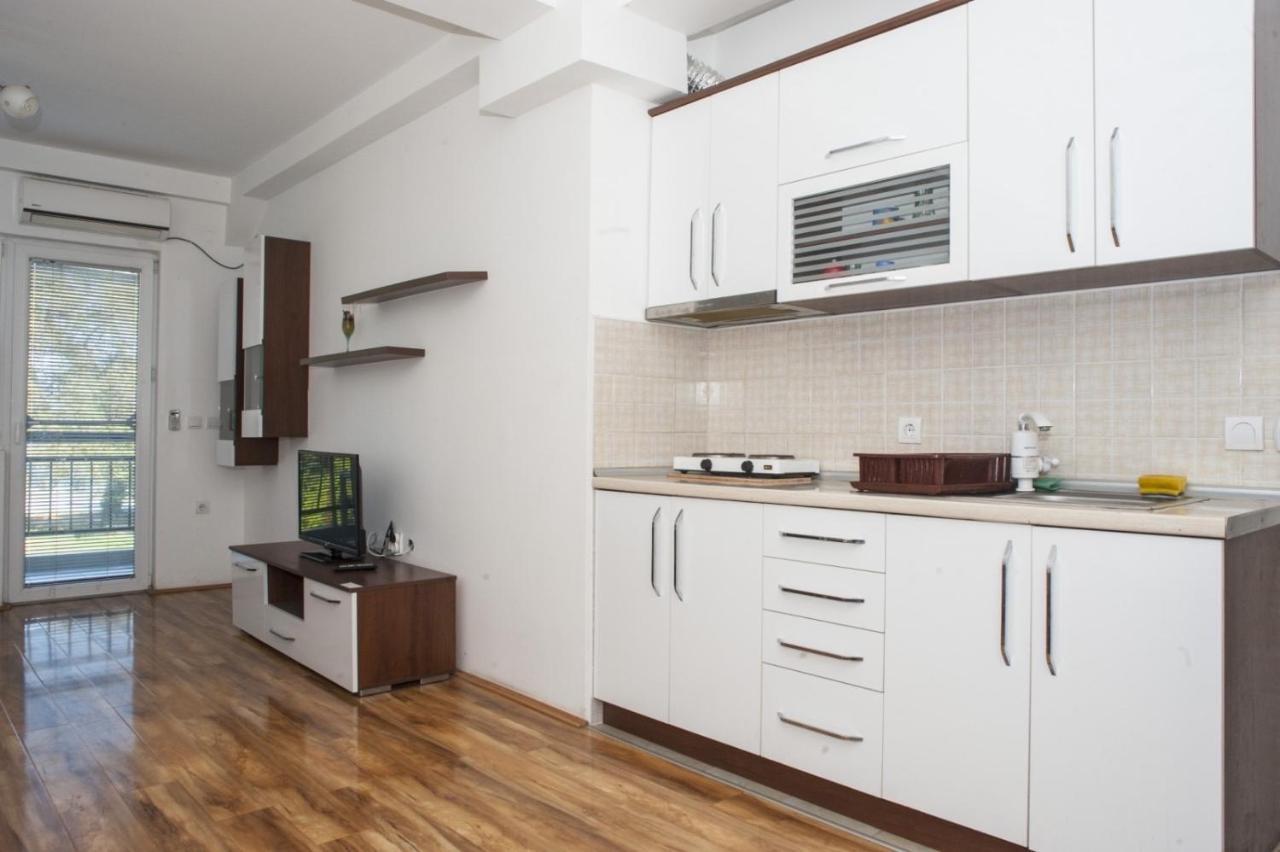 Apartments Villa Zora Dojran Екстер'єр фото